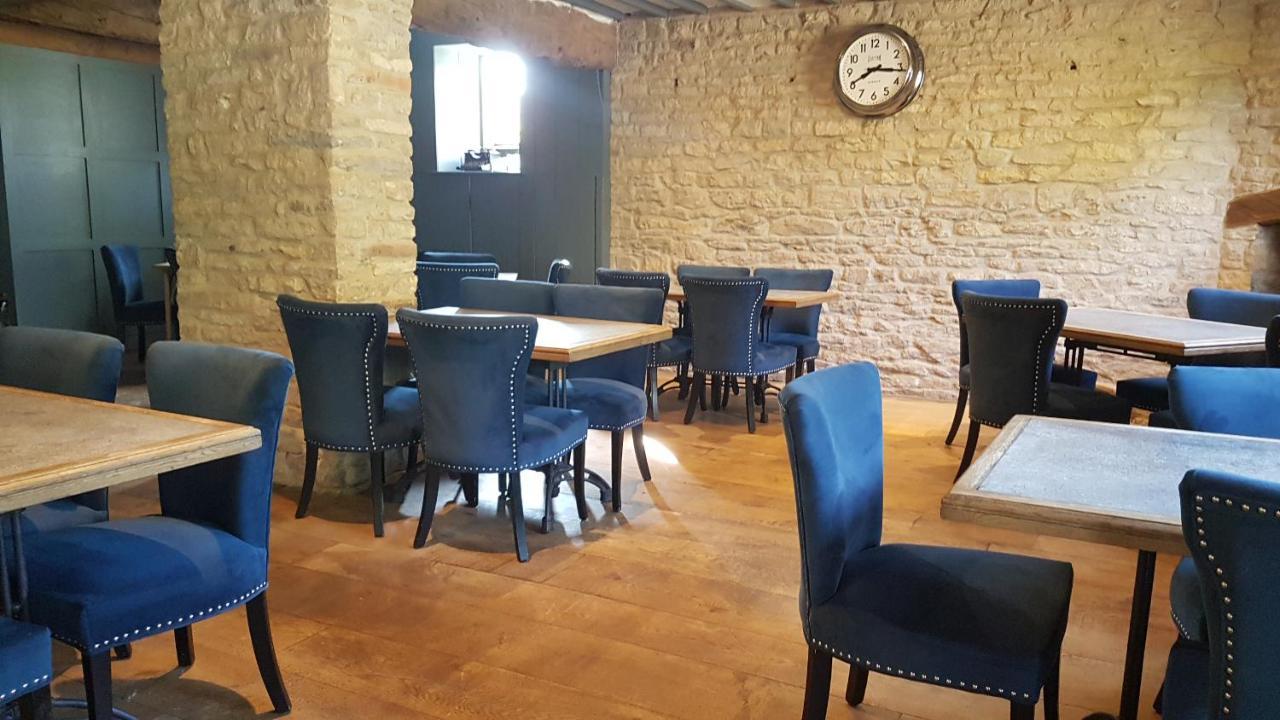 The Royal Oak Bed & Breakfast *